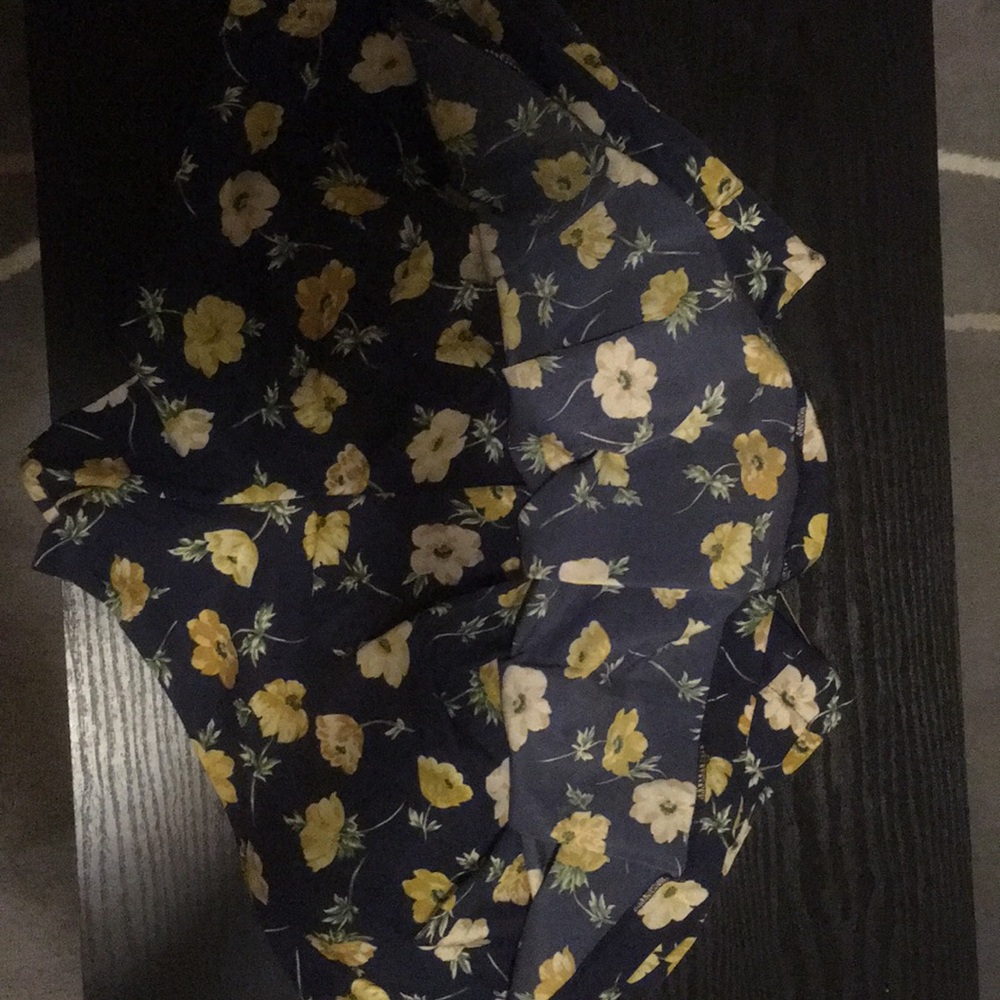 Shorts - Picture 2 of 2